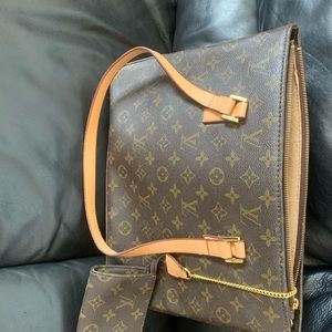 Louis Vuitton bag